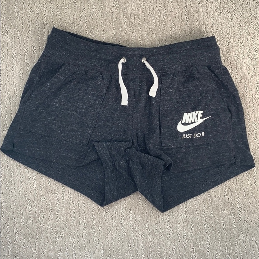 Nike Comfy Shorts